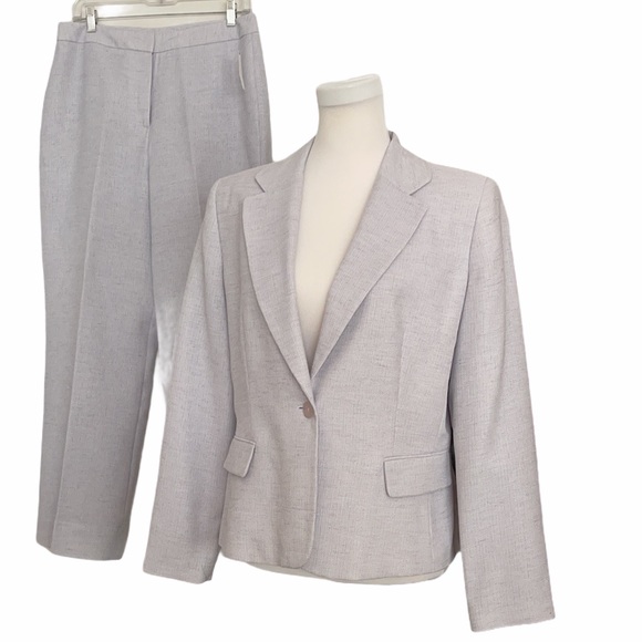 NWT Larry Levin classic woven pantsuit - Picture 1 of 16